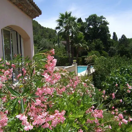 Au Vallon Rouge *